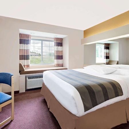 Microtel Inn & Suites By Wyndham Joplin Exterior foto
